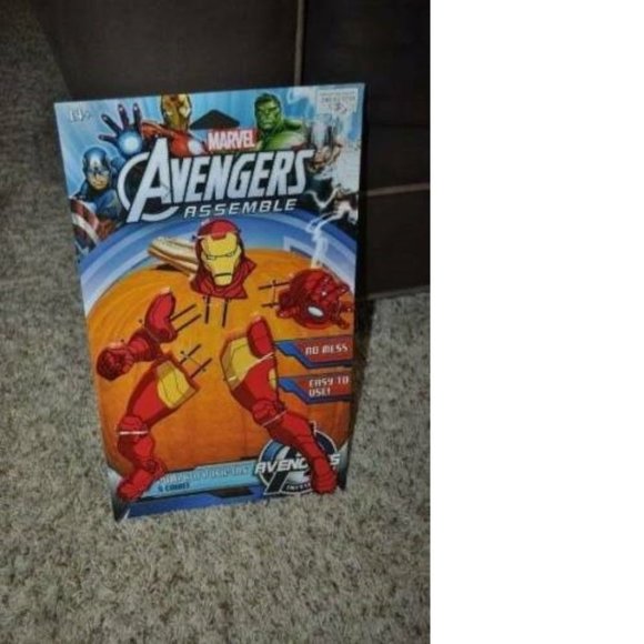 Marvel Ironman Halloween Pumpkin Push In Cake Top Decoration - Picture 4 of 4